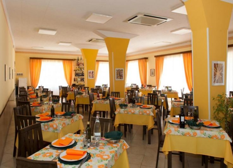 Hotel 3 stelle a viserbella di Rimini pensione completa