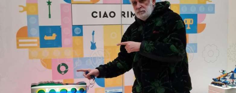Marco Lodola in mostra a Le Befane Shopping Centre di Rimini