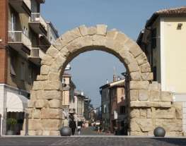 Porta Montanara