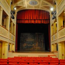Si alza il sipario al Teatro A. Massari di San Giovanni in Marignano 